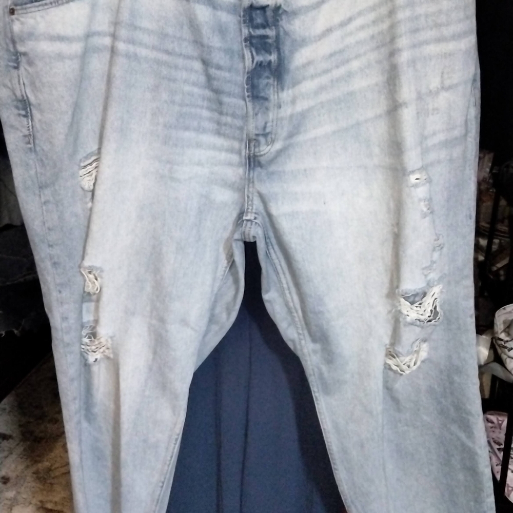 Jeans - Picture 4 of 16